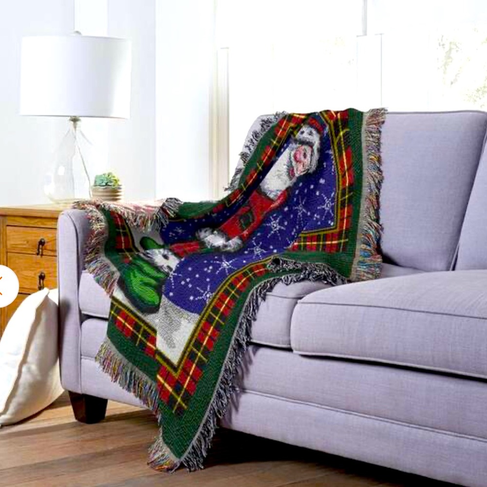 Santa Claus Woven tapestry throw.Throw & blankets 
48”/60”💯polyester.